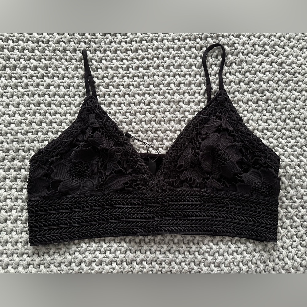 Black floral crotchet top